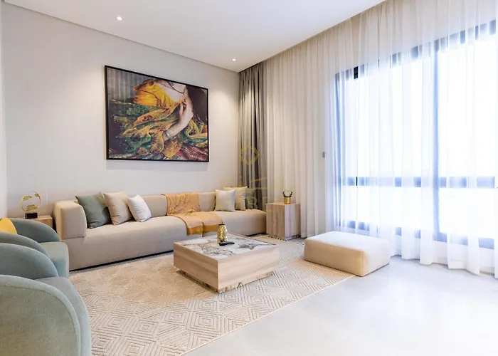 Amber Hospitality - Al Rawdah
